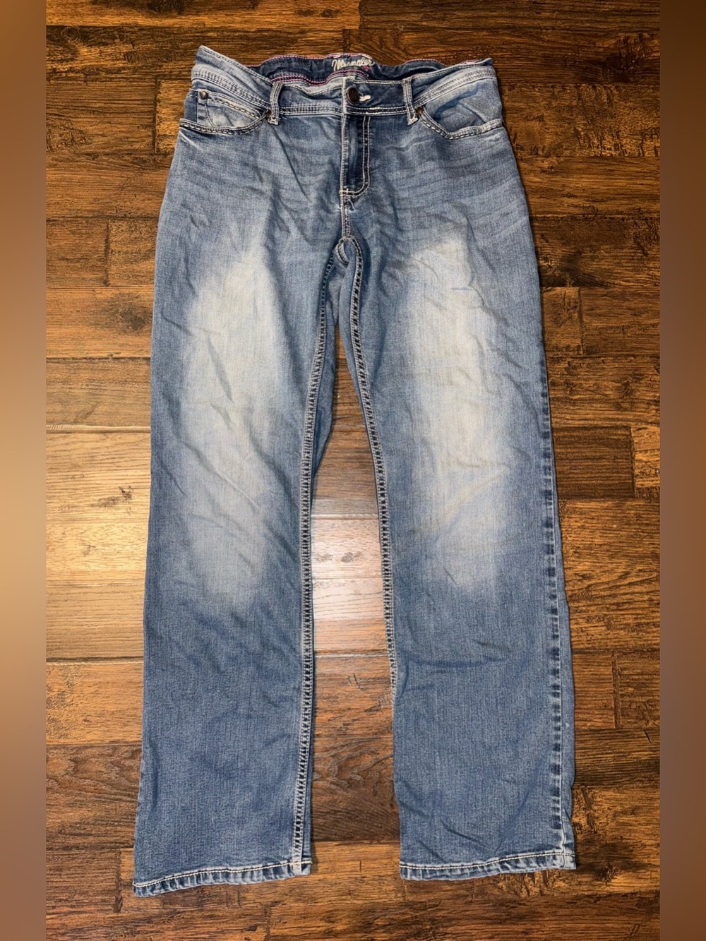 Wrangler Pink Contrast Stitch Medium Wash Jeans